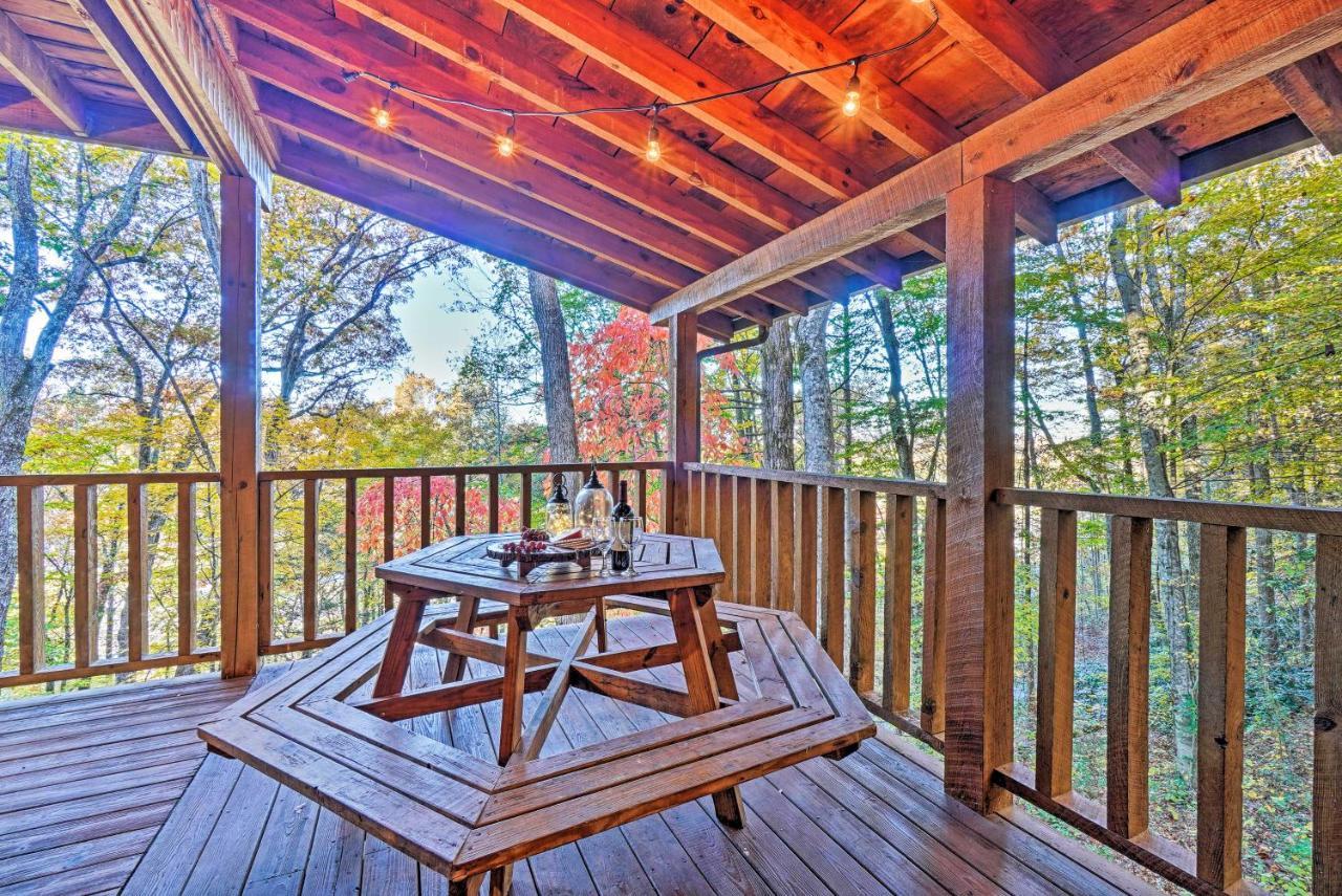 Grin N Bear It Cabin With Hot Tub And Fire Pit! Pigeon Forge Exterior photo